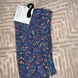 Styline ear beanie with multi color specs